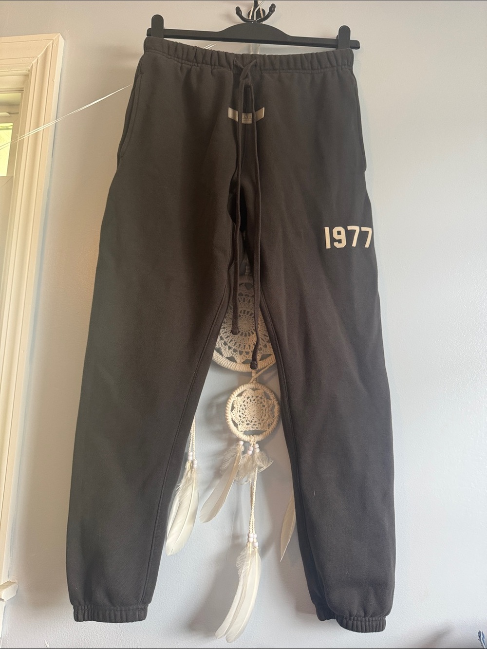 Fear of God Black Sweatshirt & Sweatpants (2 pieces) with 1977 Print